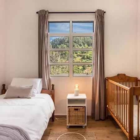 Casa Da Olides - T3 * Santana (Madeira)