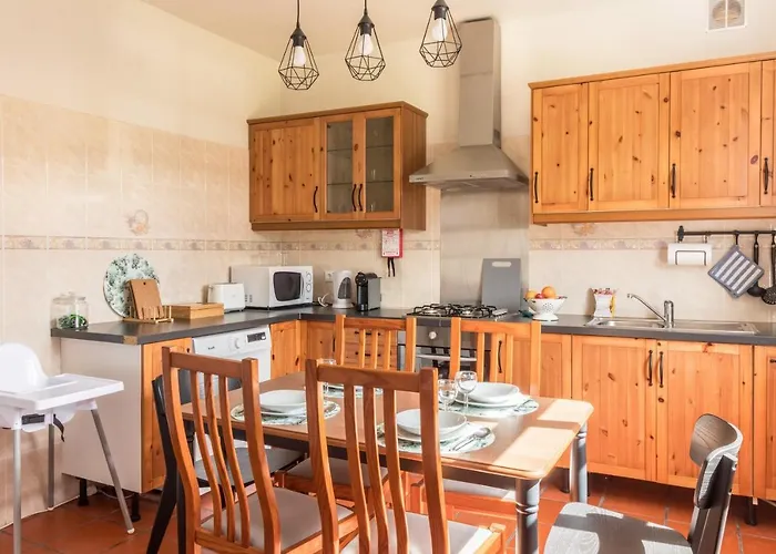 Casa Da Olides - T3 * Santana (Madeira)