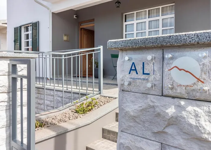 Casa Da Olides - T3 Santana (Madeira)